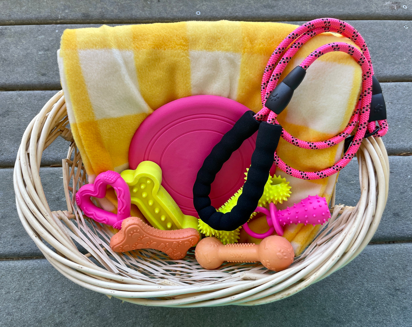 Pet Gift Basket - Plus Pink